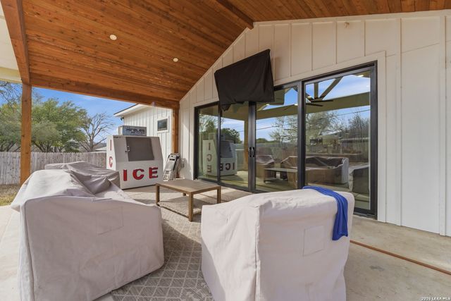 5406 Newcome, San Antonio, TX 78229