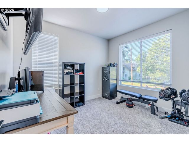 7726 Se TOLMAN St, Portland, OR 97206