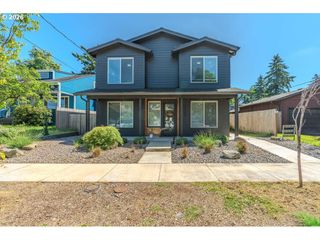 7726 Se TOLMAN St, Portland, OR 97206