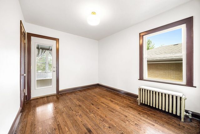 158 S Benton Street, Palatine, IL 60067