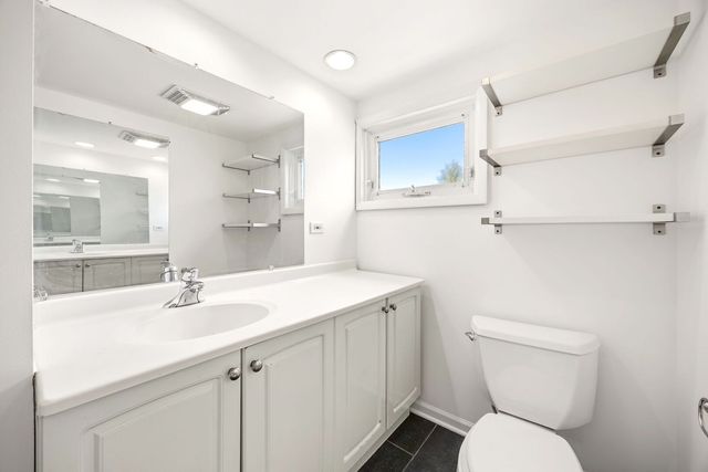 158 S Benton Street, Palatine, IL 60067