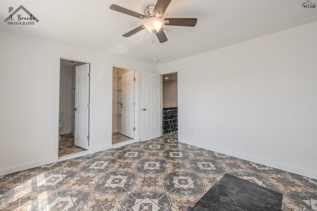 8 FENOGLIO AVENUE, Wichita Falls, TX 76308