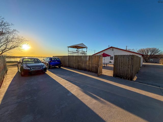 8 FENOGLIO AVENUE, Wichita Falls, TX 76308