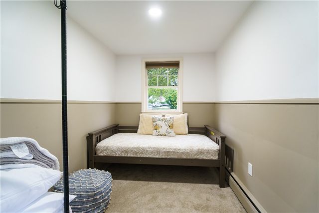 821 Post Road, Warwick, RI 02888