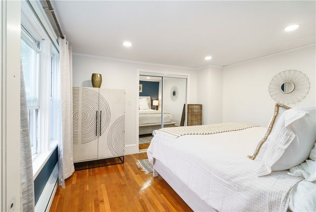 821 Post Road, Warwick, RI 02888