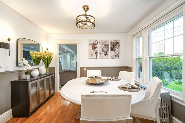 821 Post Road, Warwick, RI 02888