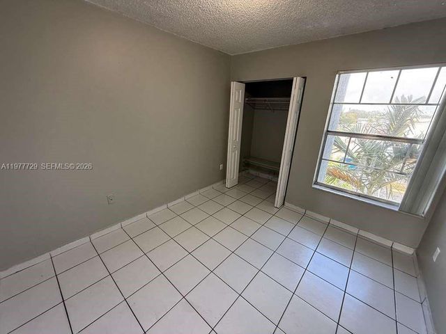 7105 W 13th Ave 301, Hialeah, FL 33014