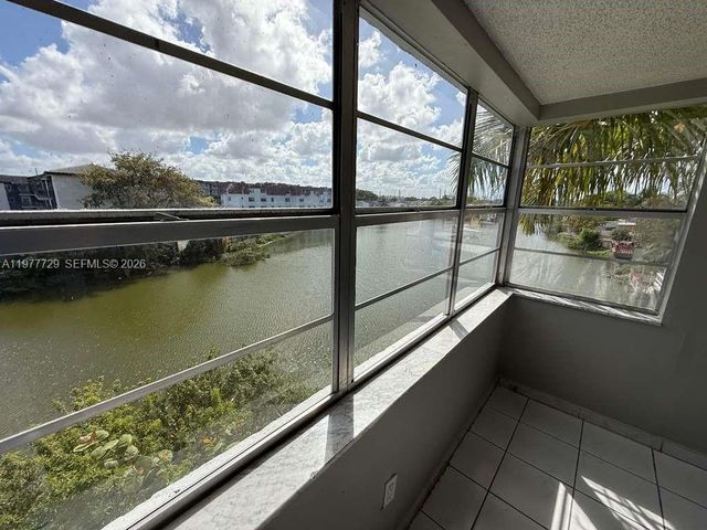 7105 W 13th Ave 301, Hialeah, FL 33014