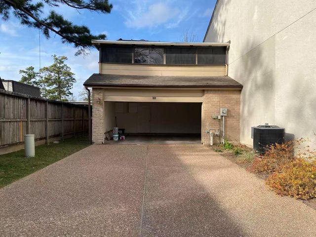 12625 Memorial Drive 131, Houston, TX 77024