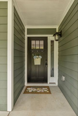 326 Twin Cove Dr, Lebanon, TN 37087