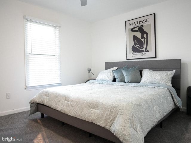 2111 WARREN WAY DR, Westminster, MD 21157