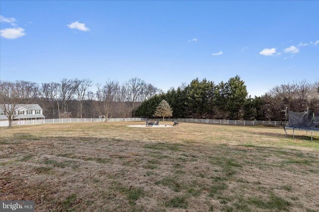 2111 WARREN WAY DR, Westminster, MD 21157