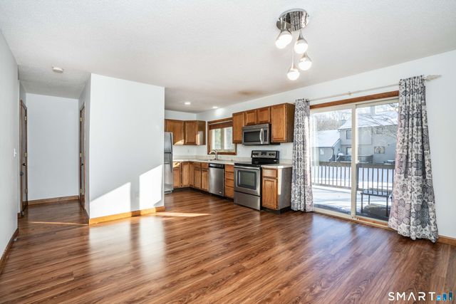 449 South Main Street 88, Manchester, CT 06040