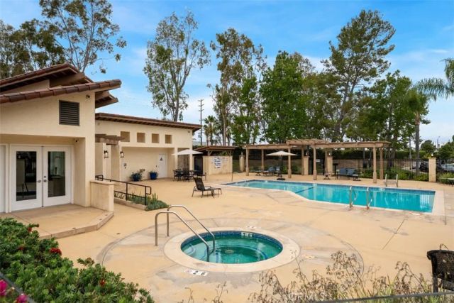 242 Pasteur, Placentia, CA 92870