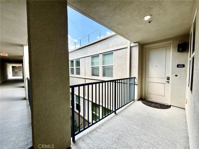 300 E 4th Street 422, Long Beach, CA 90802