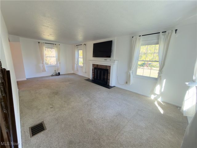 10685 Butternut Road, Chesterland, OH 44026