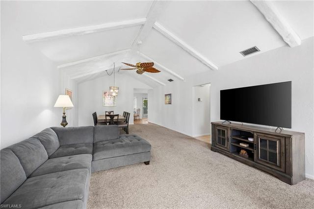 849 Palm View DR 28, Naples, FL 34110