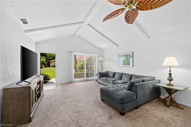 849 Palm View DR 28, Naples, FL 34110