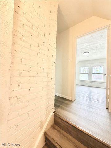 4025 Henritze Avenue, Cleveland, OH 44109