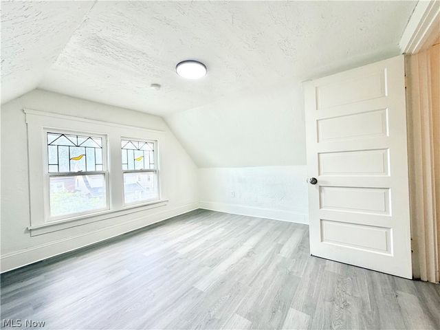 4025 Henritze Avenue, Cleveland, OH 44109