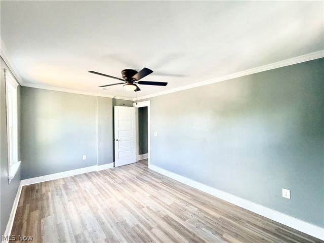 4025 Henritze Avenue, Cleveland, OH 44109