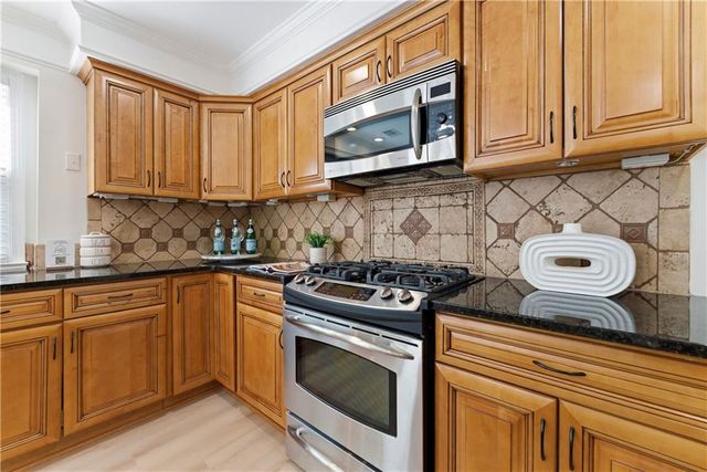 5474 Oxford Chase Way, Atlanta, GA 30338