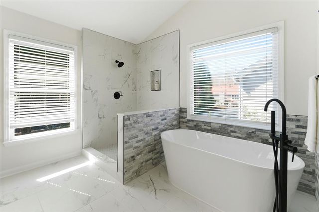 5474 Oxford Chase Way, Atlanta, GA 30338