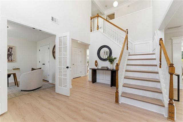 5474 Oxford Chase Way, Atlanta, GA 30338