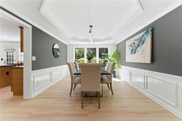 5474 Oxford Chase Way, Atlanta, GA 30338