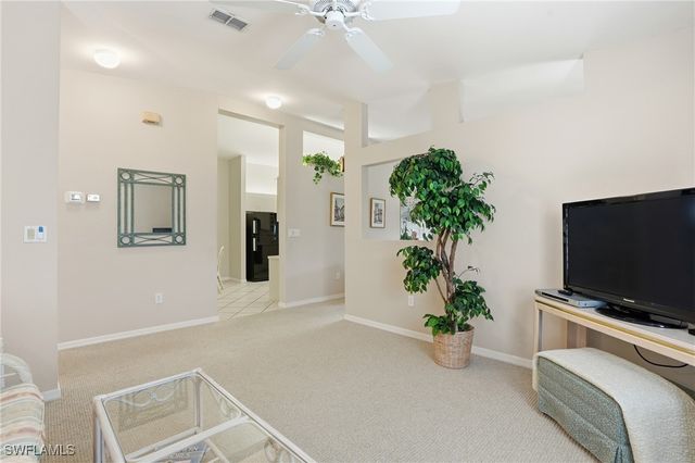 7680 Oleander Gate DR J202, Naples, FL 34109