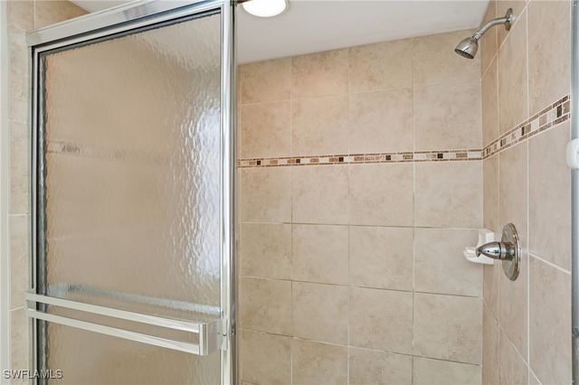 7680 Oleander Gate DR J202, Naples, FL 34109