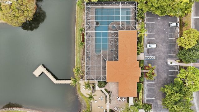 7680 Oleander Gate DR J202, Naples, FL 34109