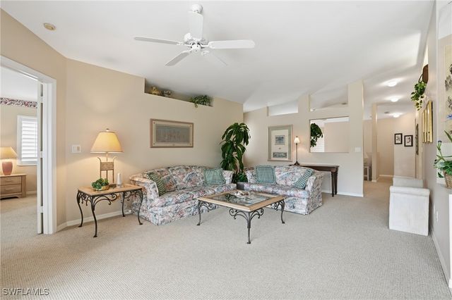 7680 Oleander Gate DR J202, Naples, FL 34109