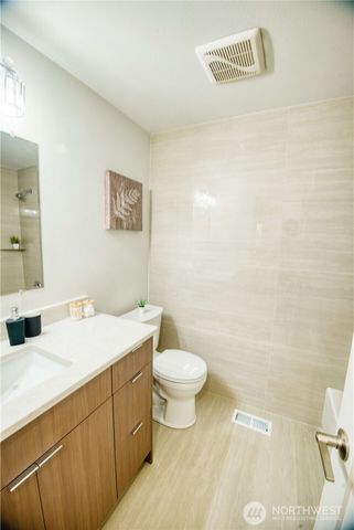 10646 SE 236th Street, Kent, WA 98031