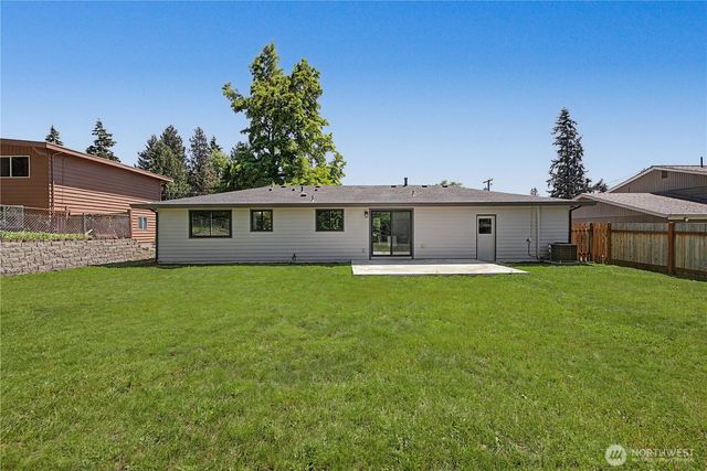 10646 SE 236th Street, Kent, WA 98031