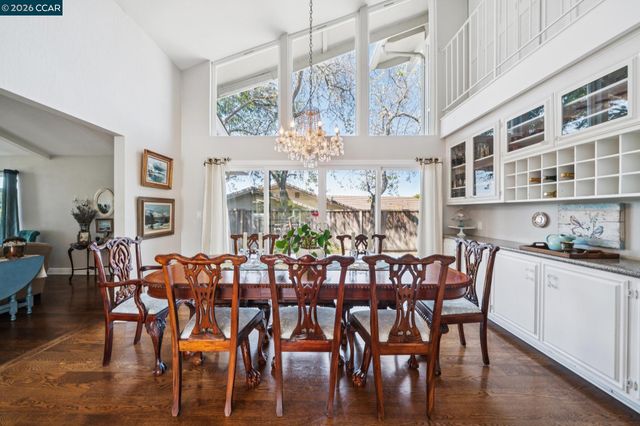 1933 Joseph Dr, Moraga, CA 94556