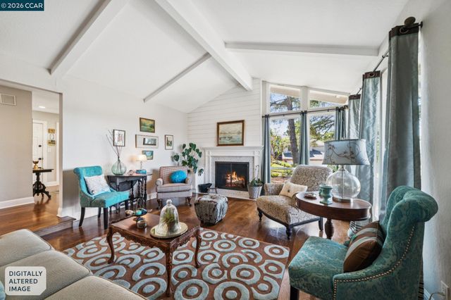 1933 Joseph Dr, Moraga, CA 94556