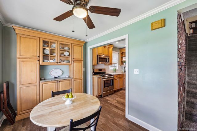 63 Kilburn Road S, West Hempstead, NY 11552