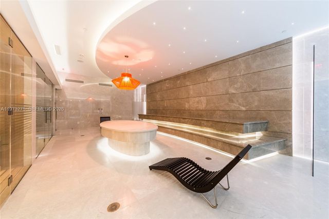 1010 Brickell Ave 2908, Miami, FL 33131