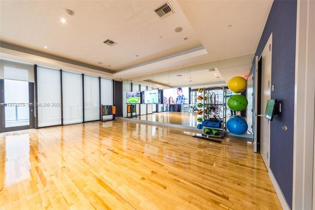 1010 Brickell Ave 2908, Miami, FL 33131