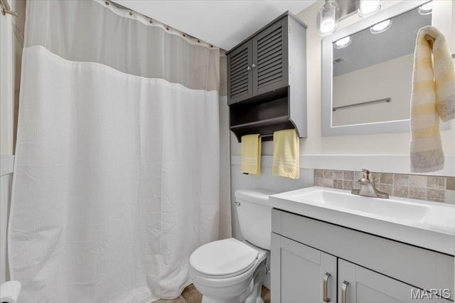 2721 January Avenue, St Louis, MO 63139