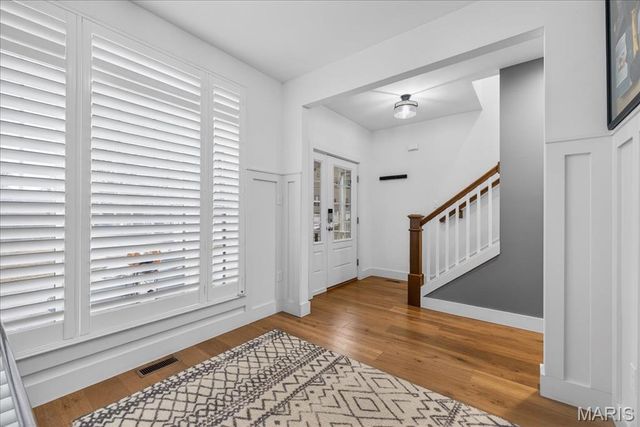 2721 January Avenue, St Louis, MO 63139