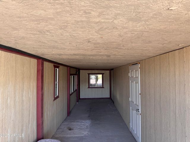 174 N HILTON Road, Apache Junction, AZ 85119