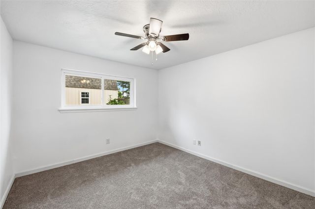 11715 Alamo Drive, La Porte, TX 77571