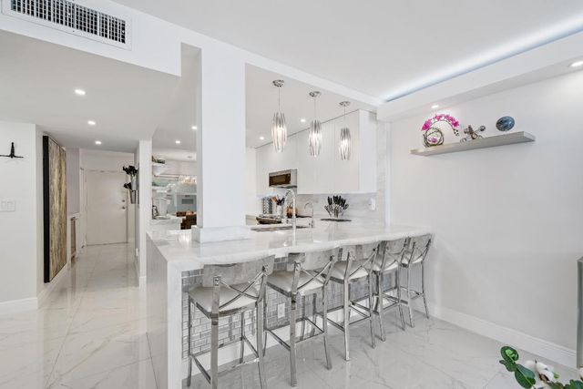 3580 S Ocean 6d Boulevard 6d, Palm Beach, FL 33480