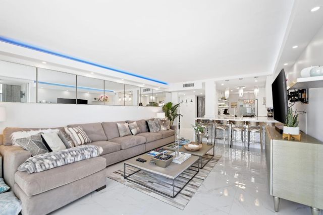 3580 S Ocean 6d Boulevard 6d, Palm Beach, FL 33480