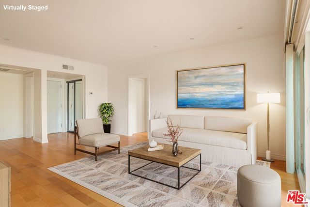 1203 N Sweetzer Avenue 305, West Hollywood, CA 90069