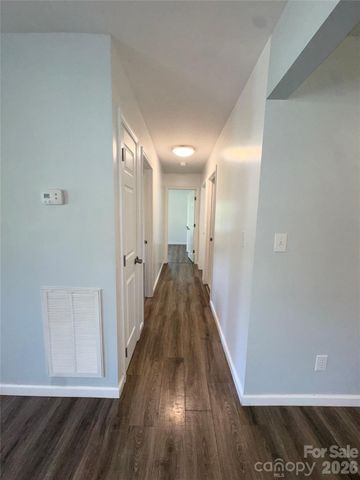 84 E Hunt Drive, Nebo, NC 28761