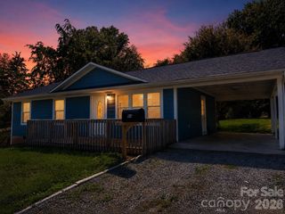 84 E Hunt Drive, Nebo, NC 28761