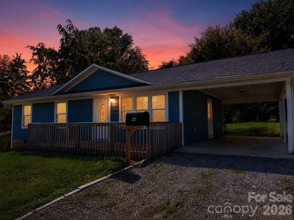 84 E Hunt Drive, Nebo, NC 28761